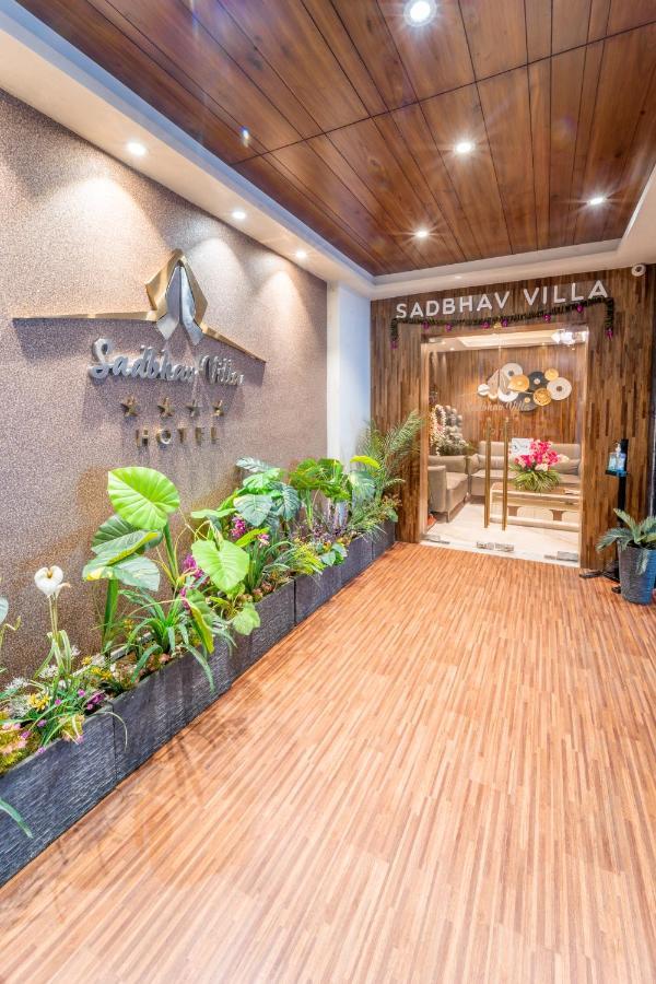 Hotel Sadbhav Villa Surate Extérieur photo